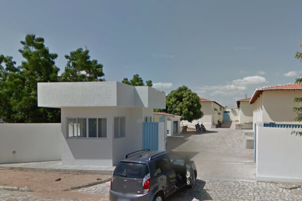 Foto da fachada do Hospital Regional Hélio Morais Marinho